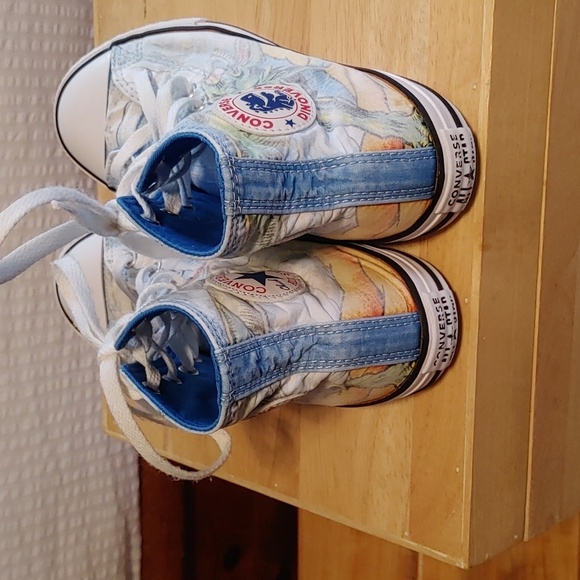 💚DINOVERSE CONVERSE SNEAKERS - Picture 4 of 9